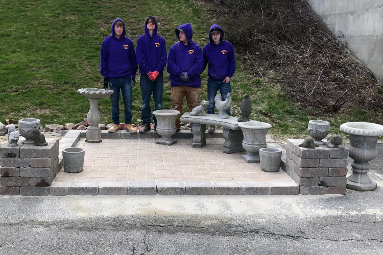 Masonry & Tile Setting: Concrete Molds